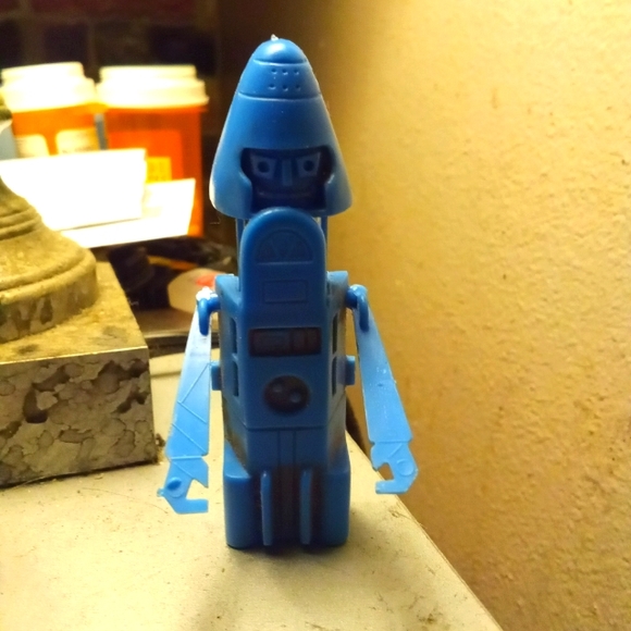 Toys 1985 Kelloggs Starbot Cereal Box Toy Poshmark